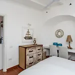 Vila Casa 14 *