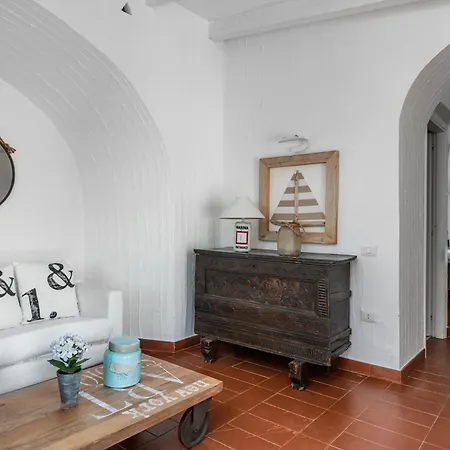 Casa 14 فيلة كاستياداس